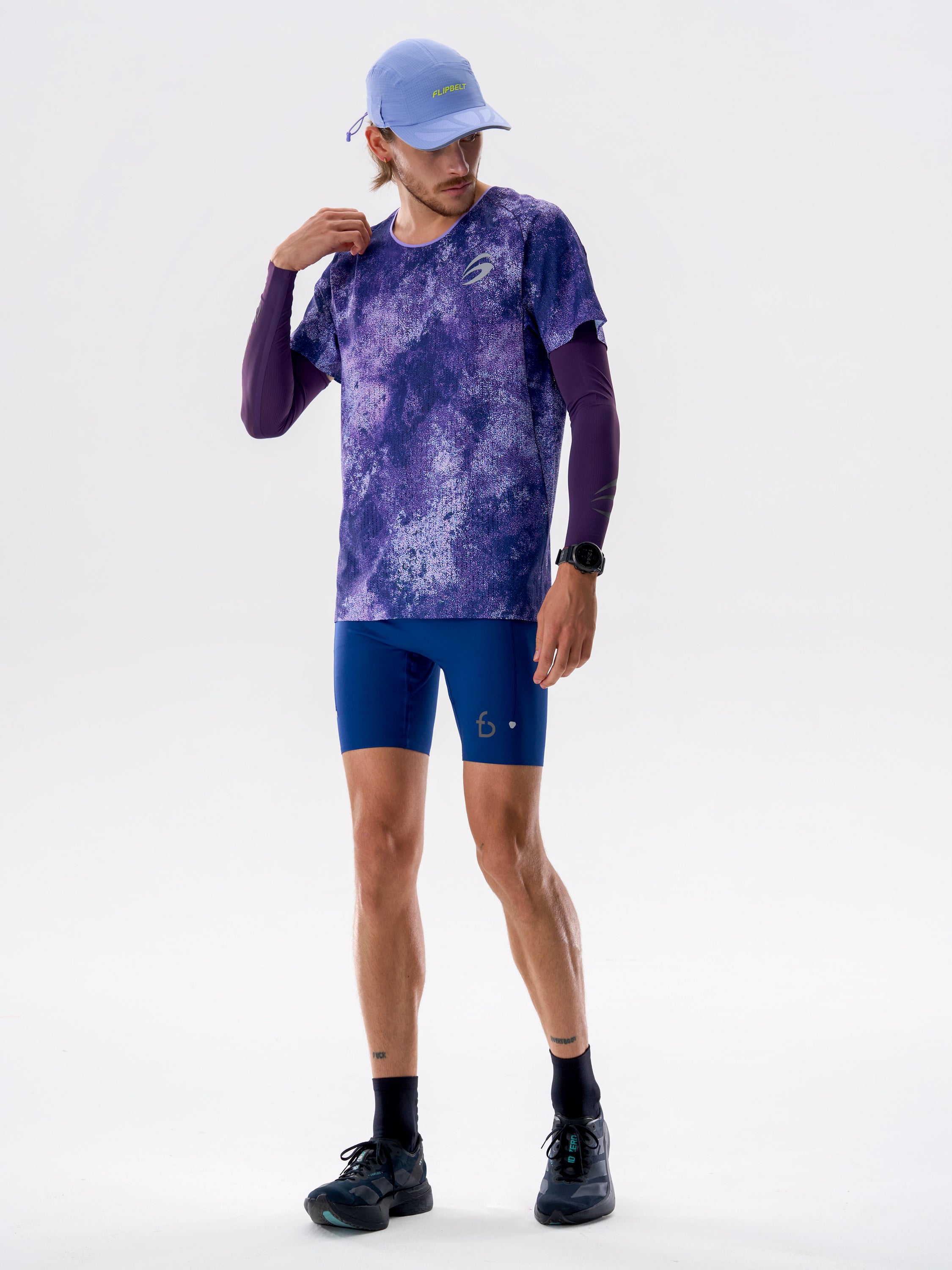 Men's Marathon Mesh Short Sleeve - Breathable Running Tee – FlipBelt