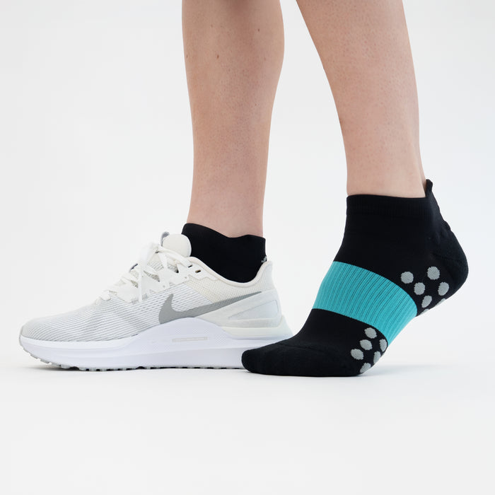 Performance Low-Cut Running Socks | FlipBelt.com